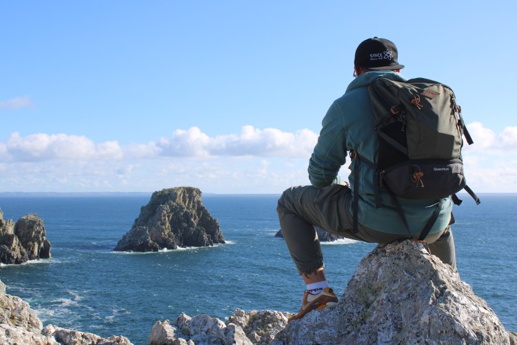 Contempler le bout du monde aux tas de pois